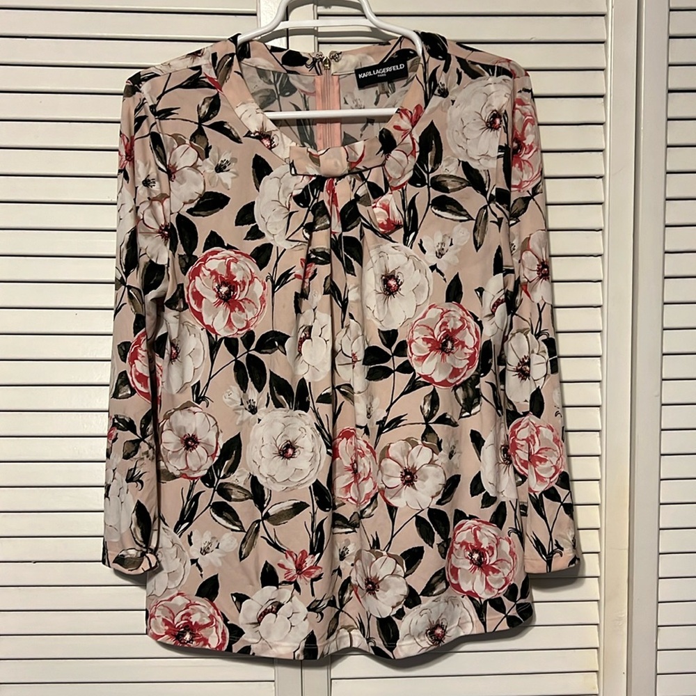 Karl Lagerfeld Paris Floral print blouse Size Medium